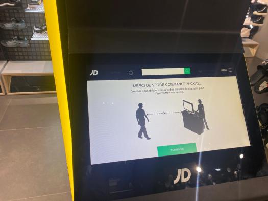 Borne digitale JD Sports